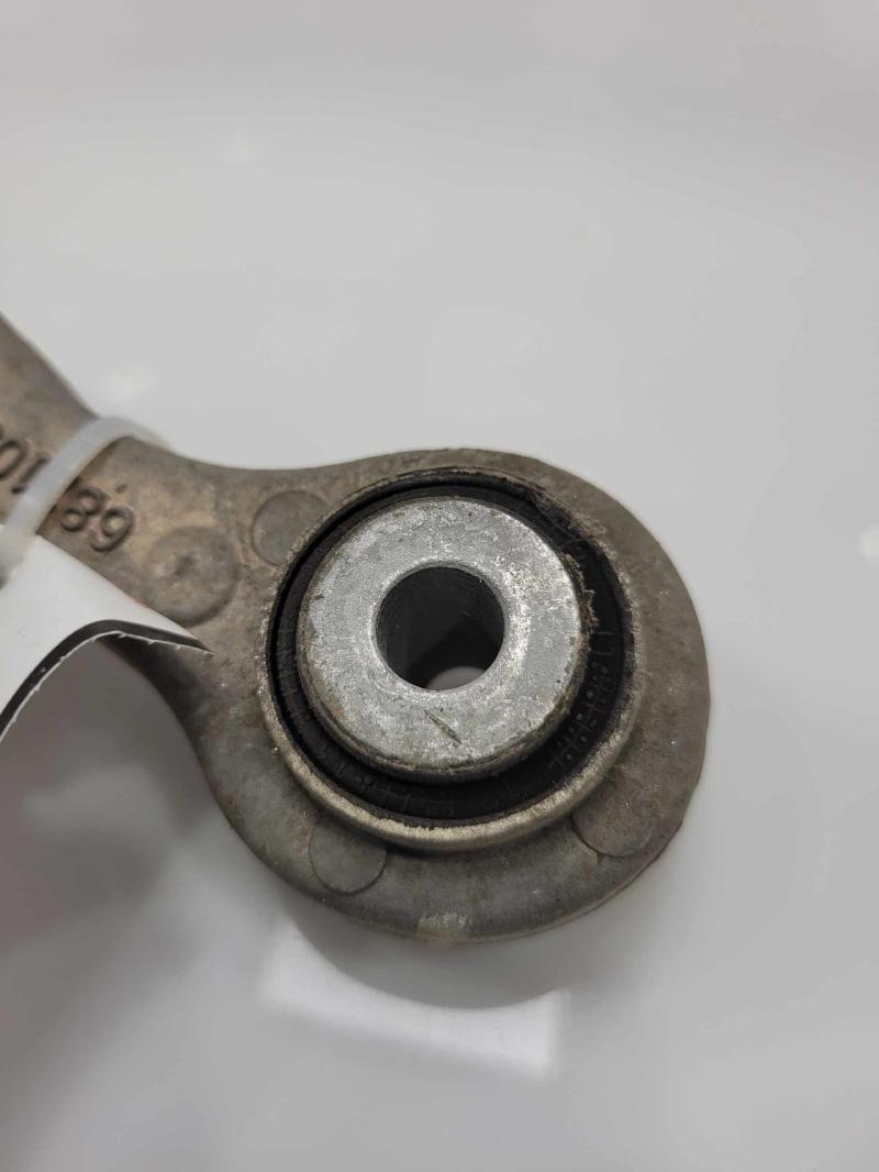 2014 Chrysler 300 Upper Control Arm Rear