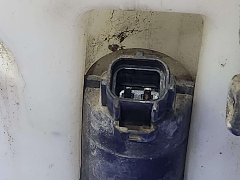 2008 Ford F-250 Super Duty Washer Bottle
