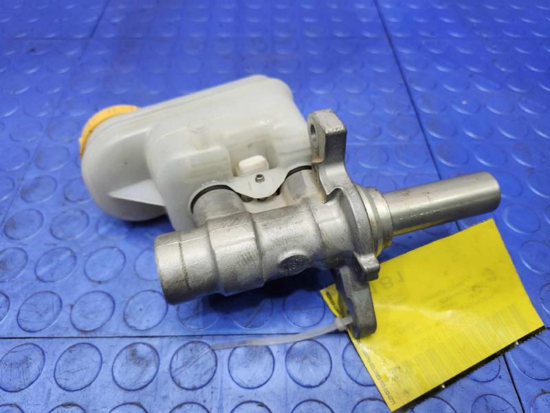 2015-2017 Subaru Outback Legacy 2.5L CVT Brake Master Cylinder Assembly OEM 26449FJ010