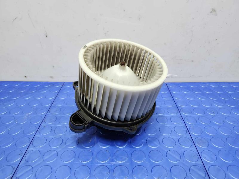 2013 Hyundai Santa Fe Blower Motor