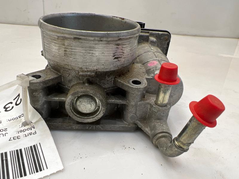 2011 - 2014 Nissan Juke Throttle Body Valve Assembly OEM 161191KC0B