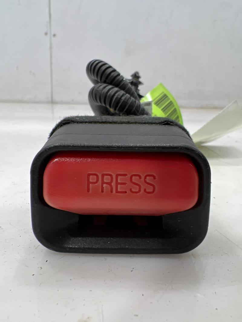 2014 Hyundai Veloster Front Seat Belt
