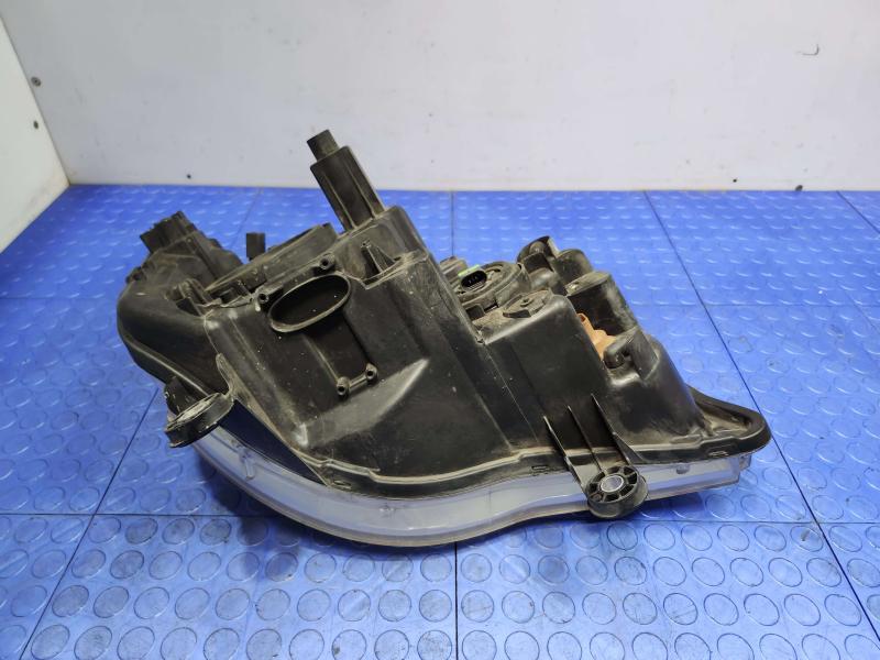 2012 Dodge Grand Caravan Headlamp Assembly