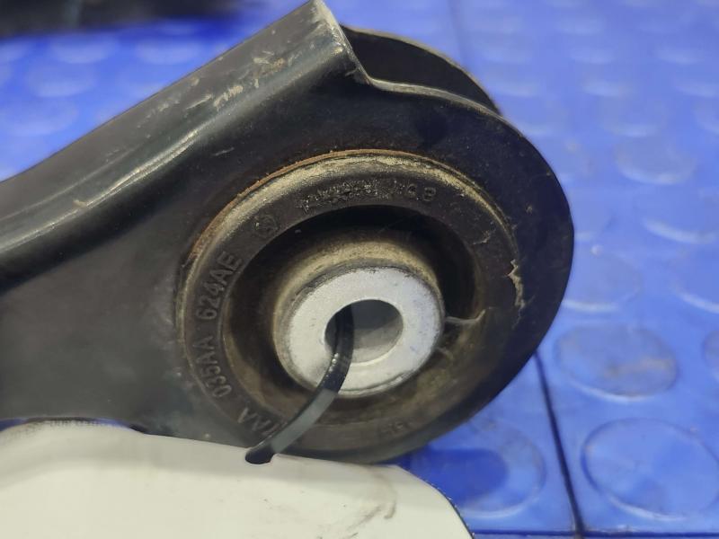 2015 Jeep Grand Cherokee Upper Control Arm Front