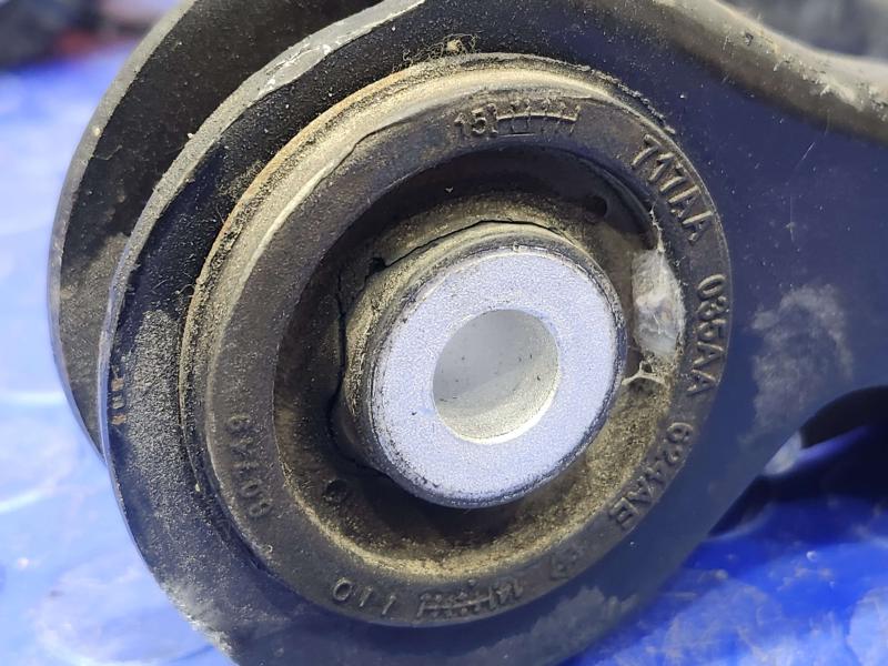 2015 Jeep Grand Cherokee Upper Control Arm Front