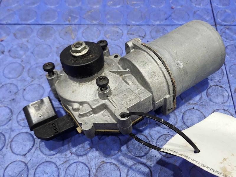 2012 Mercedes ML-Class Wiper Motor Front
