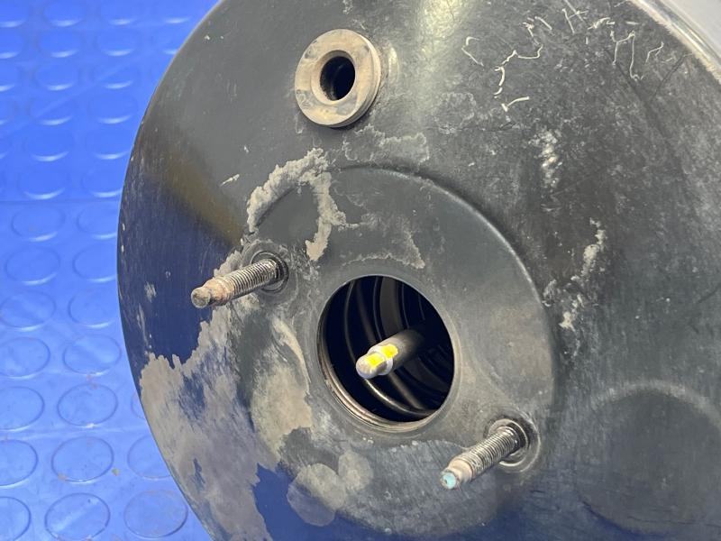 2011 Ford Expedition Power Brake Booster