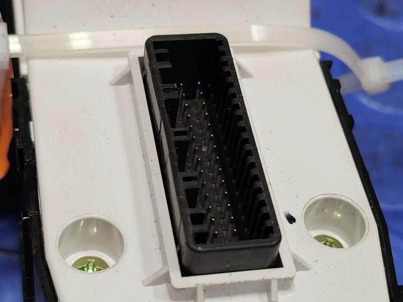 2016 Kia Sedona Door Switch Front