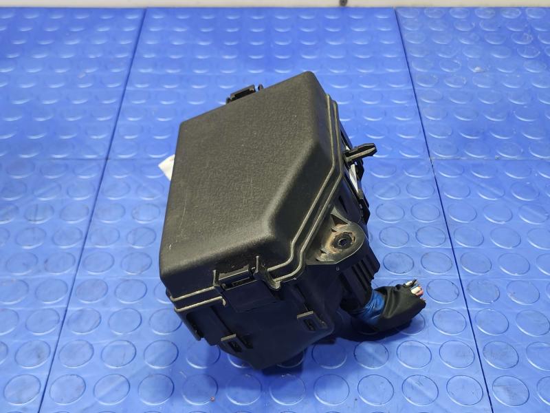 2012-2013 Hyundai Accent OEM Engine Fuse Box Relay Junction Block 91221-1R473