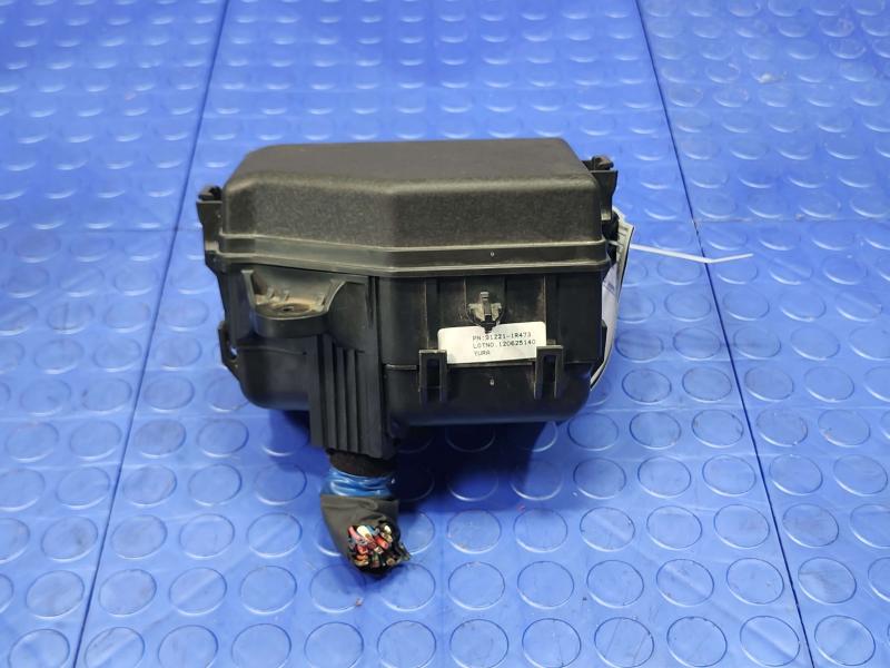 2012-2013 Hyundai Accent OEM Engine Fuse Box Relay Junction Block 91221-1R473