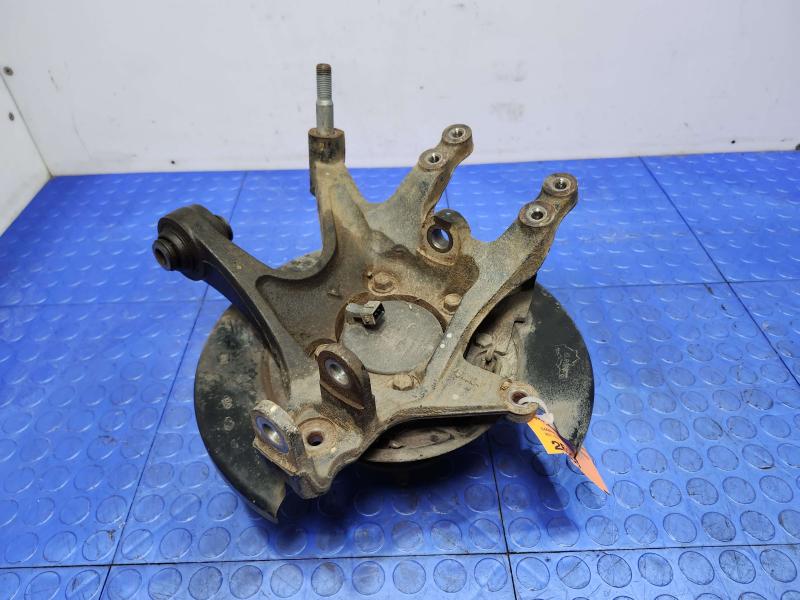 2016 Kia Sedona Rear Knuckle/Stub Axle