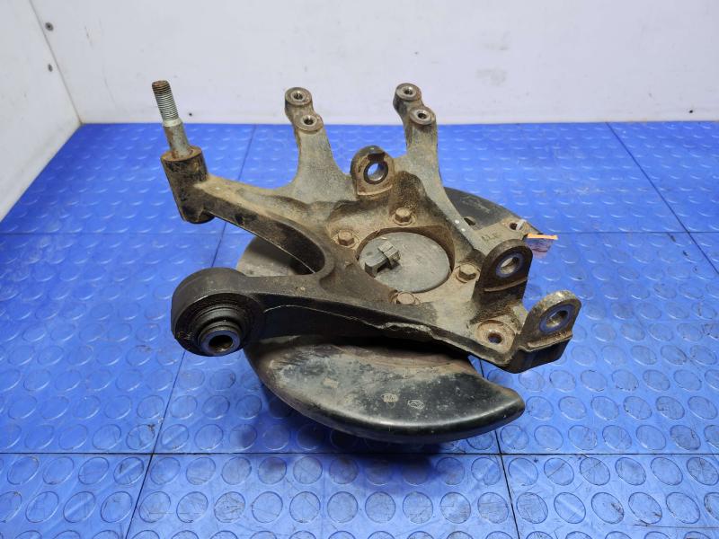 2016 Kia Sedona Rear Knuckle/Stub Axle