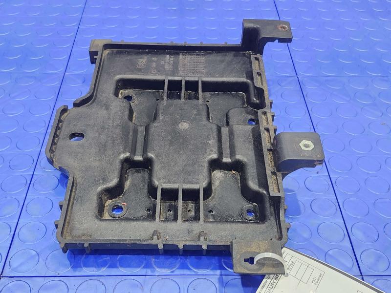 2011 Kia Sorento Battery Tray