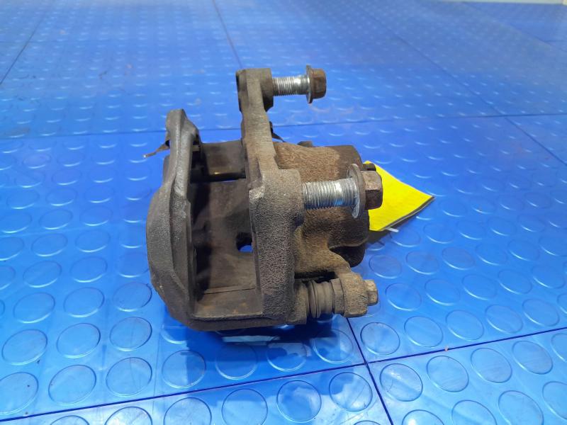 2013 Nissan Juke Caliper