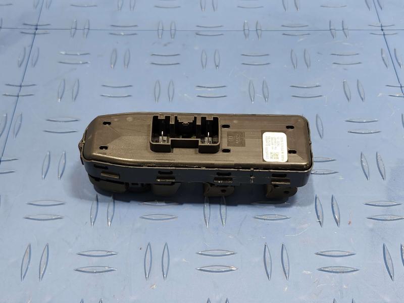 2017 GMC Acadia Door Switch Front