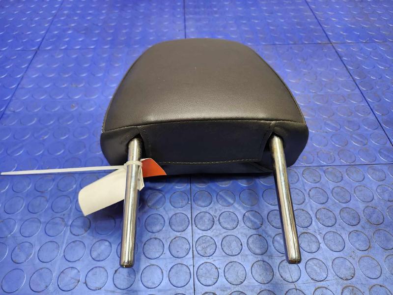2013 Lexus GS 350 Headrest