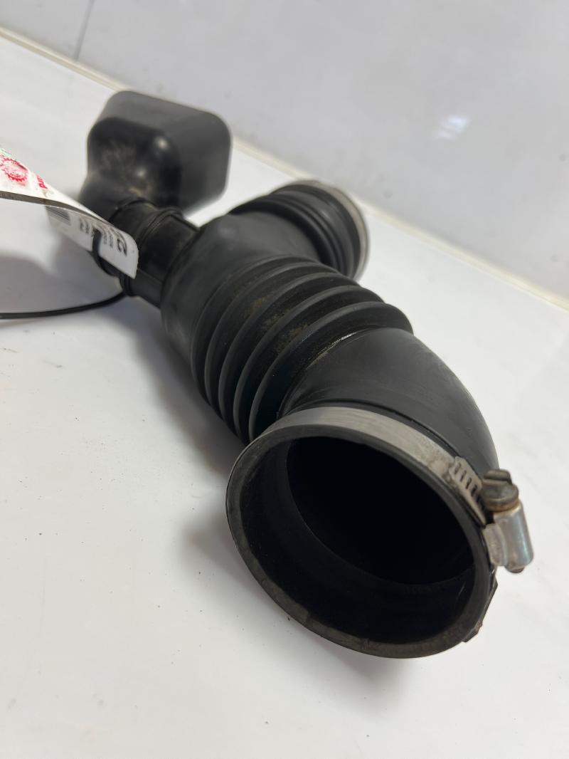 2005 - 2009 Subaru Outback Air Intake Hose Boot 2.5L OEM 14457AA45A