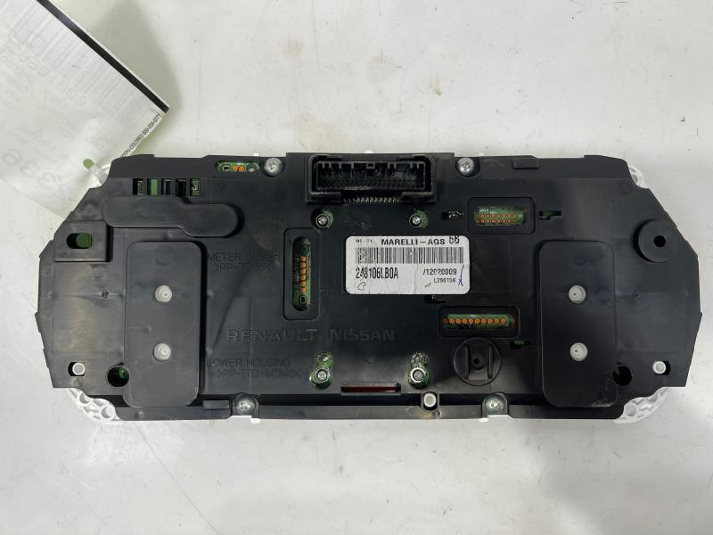 2020 Nissan Sentra Speedometer