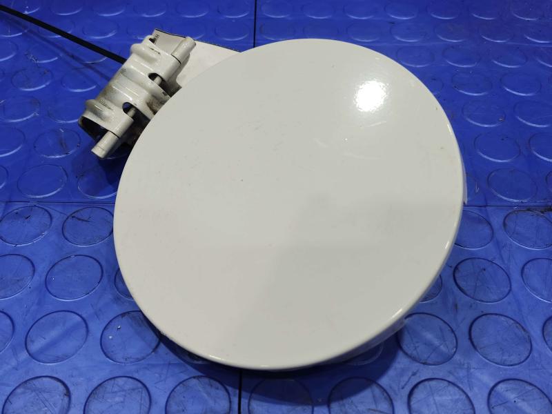 2010-2015 Toyota Prius Fuel Door Gas Flap White 070 Genuine OEM 7735047030