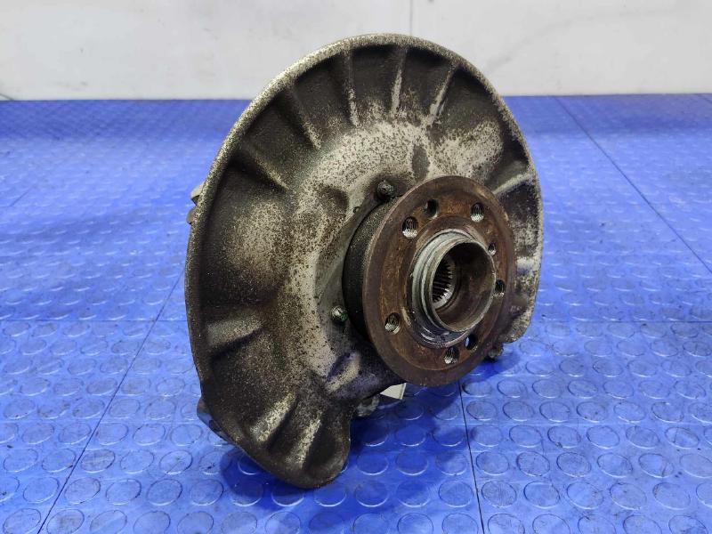 2012 Mercedes ML-Class Rear Knuckle/Stub Axle