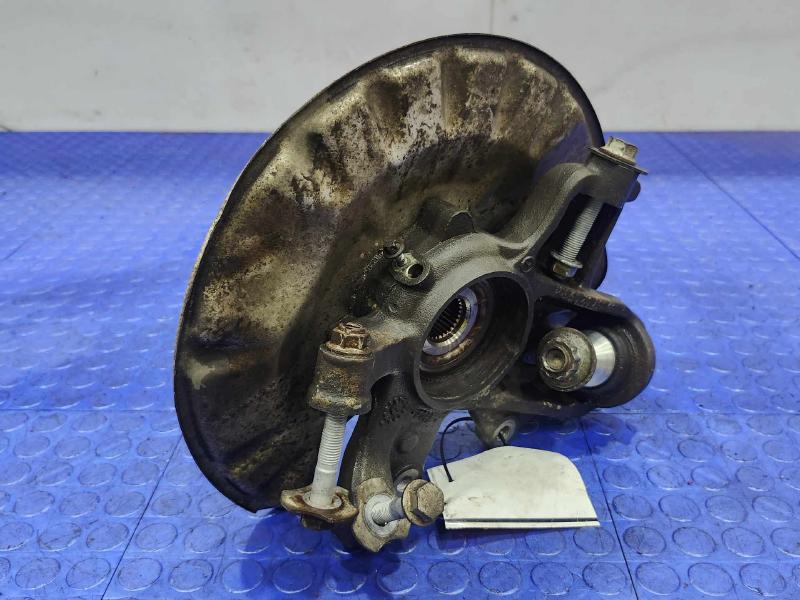 2012 Mercedes ML-Class Rear Knuckle/Stub Axle