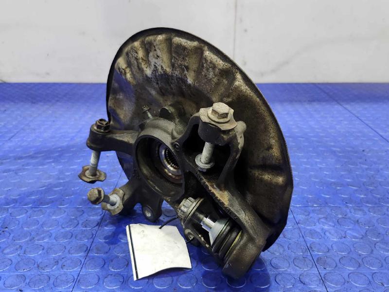 2012 Mercedes ML-Class Rear Knuckle/Stub Axle