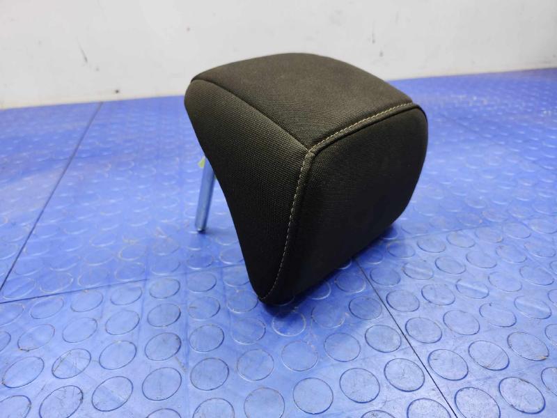 2016 Kia Forte Headrest