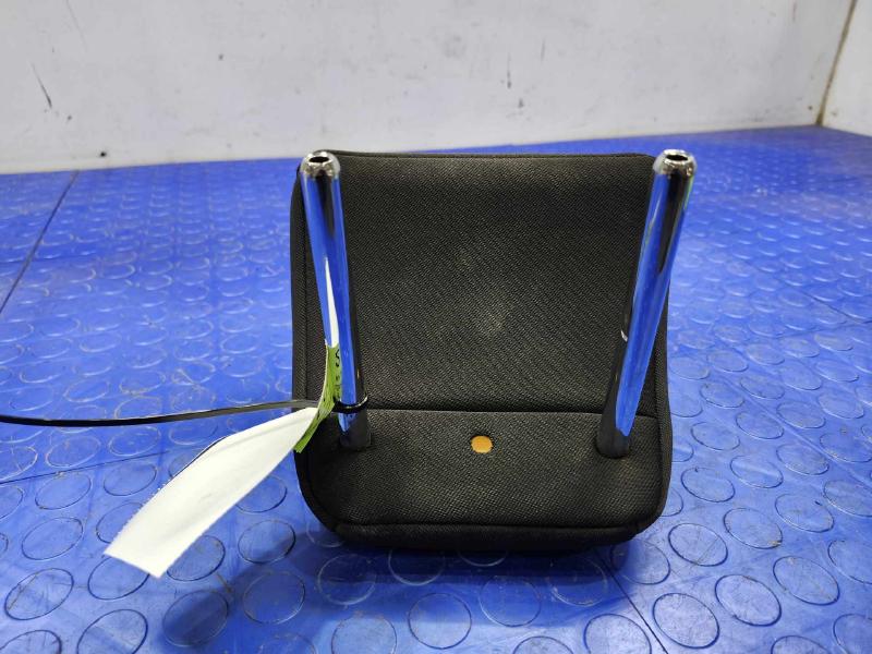 2016 Kia Forte Headrest