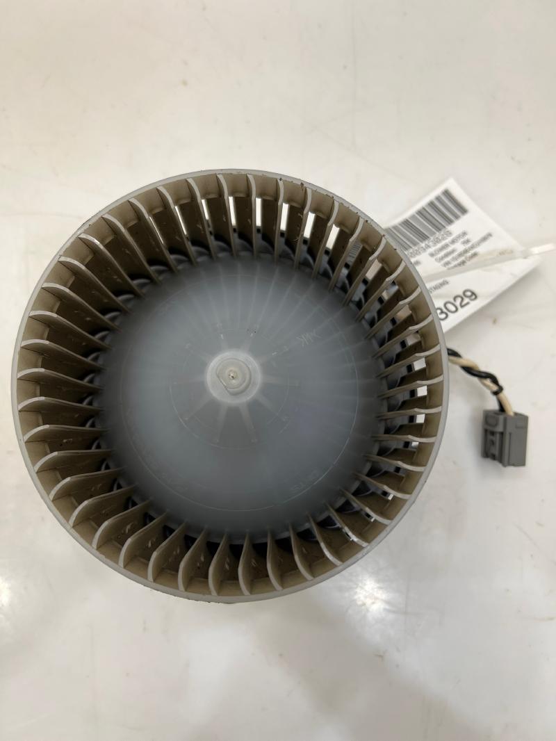 2012 Chevrolet Volt Blower Motor