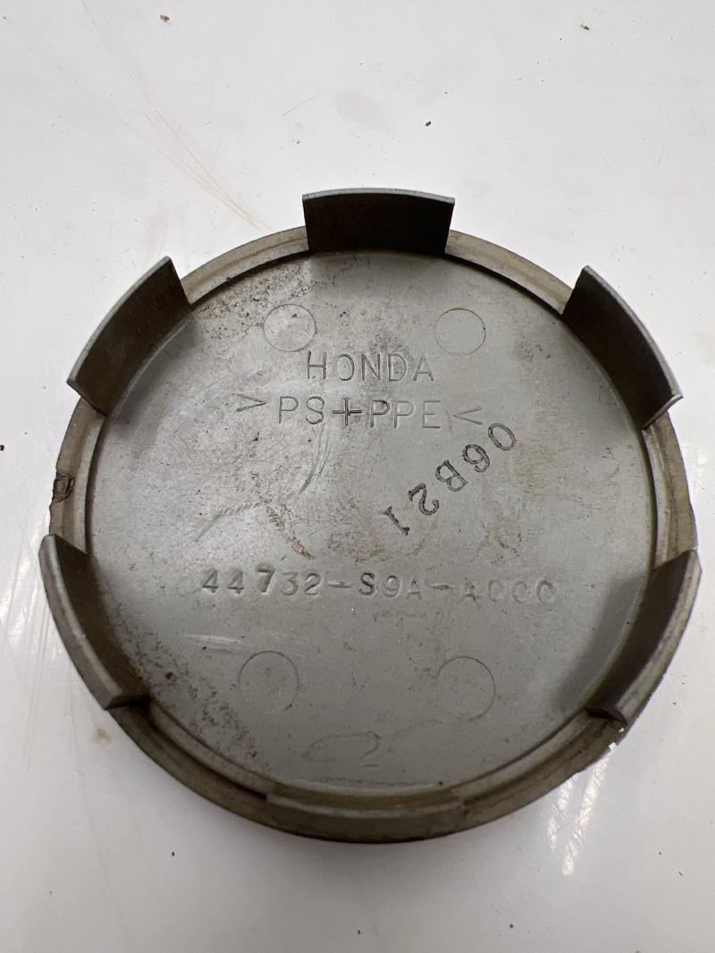 1999 - 2017 Honda Silver 2 3/4 Inch Wheel Hub Center Cap OEM 44732S9AA00