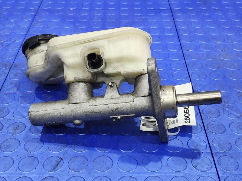 2011 Honda Pilot Master Cylinder