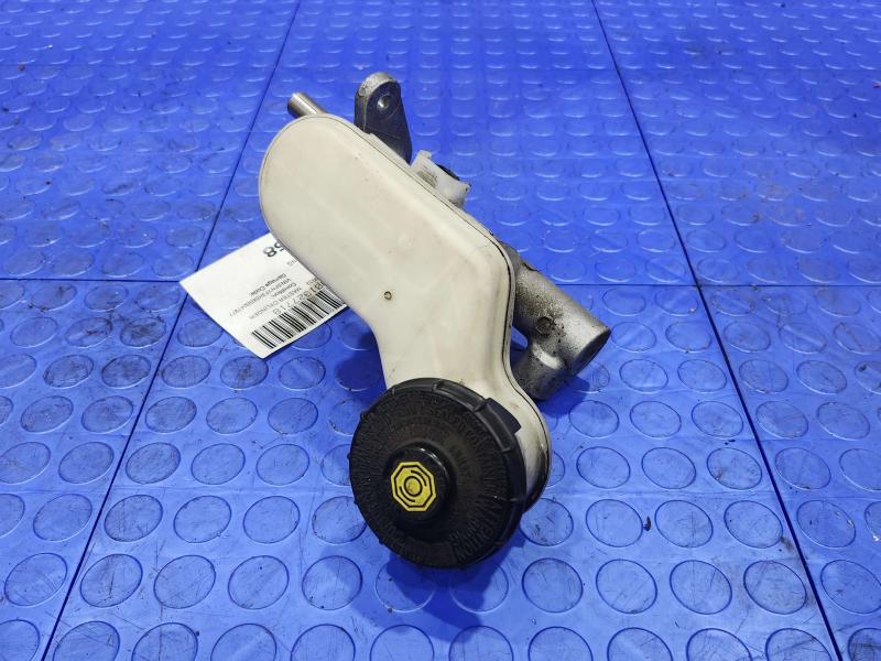 2011 Honda Pilot Master Cylinder