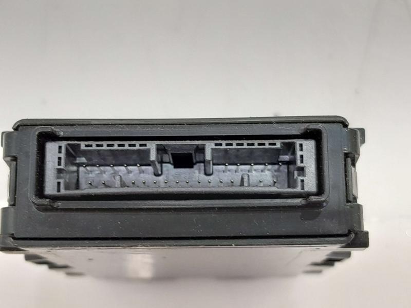 2016-2018 Toyota Prius 1.8L Network Gateway Control Module Genuine OEM 8911147062