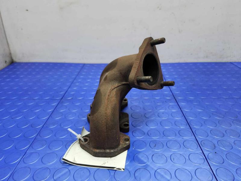 2011 Volkswagen Touareg Exhaust Manifold