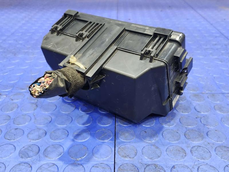 2015 Acura TLX Engine Fuse Box