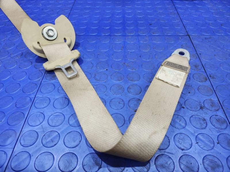 2018 Toyota Highlander Rear Seat Belt