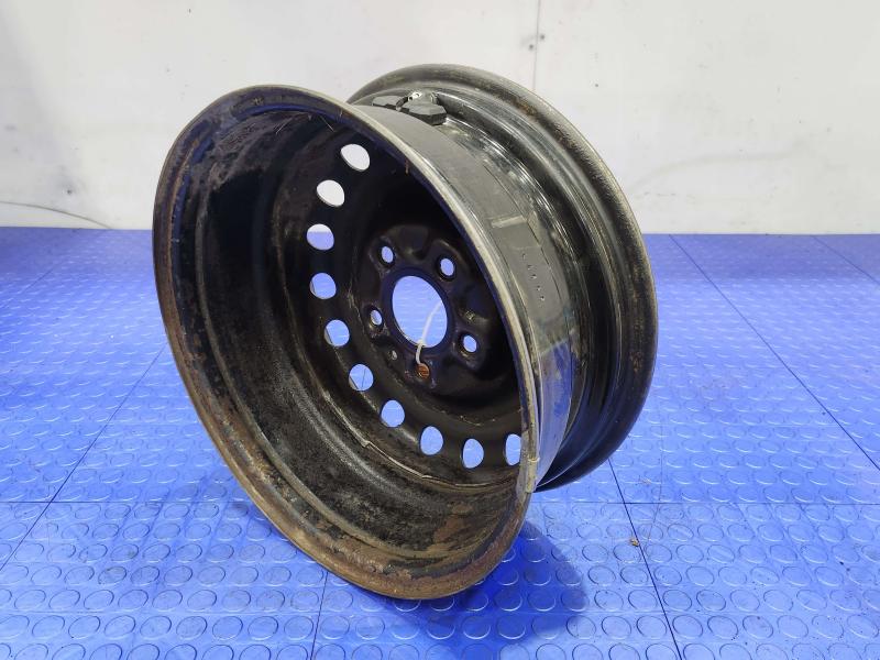 2013 Dodge Grand Caravan Wheel