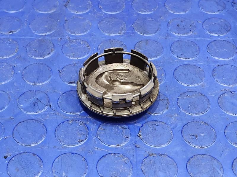 2010 Dodge Challenger Center Cap