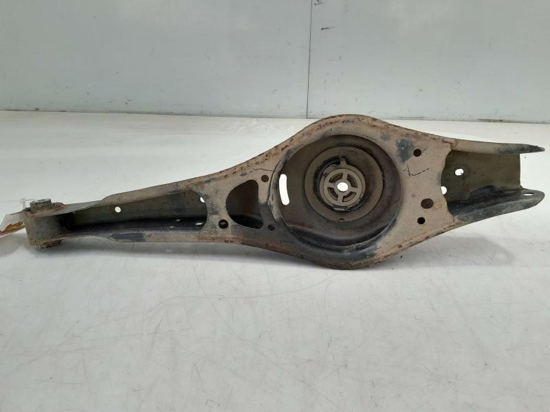 2008 Volkswagen Golf GTI Lower Control Arm Rr
