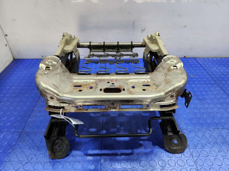 2013 Subaru Crosstrek Seat Track