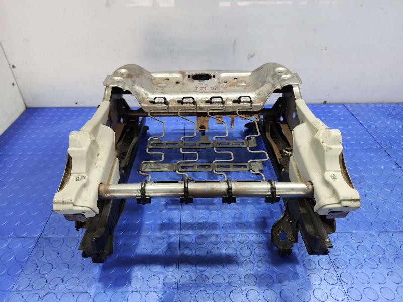 2013 Subaru Crosstrek Seat Track
