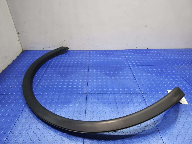 2013 Infiniti FX35 Wheel Opening Moulding