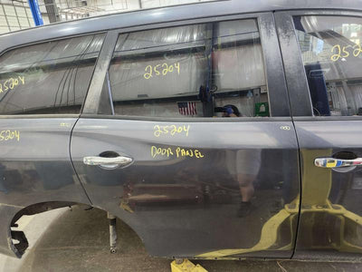 2013 Nissan Pathfinder Rear Door