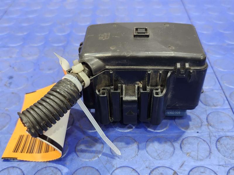 2010 Lexus RX350 RX450H Engine Fuse Box