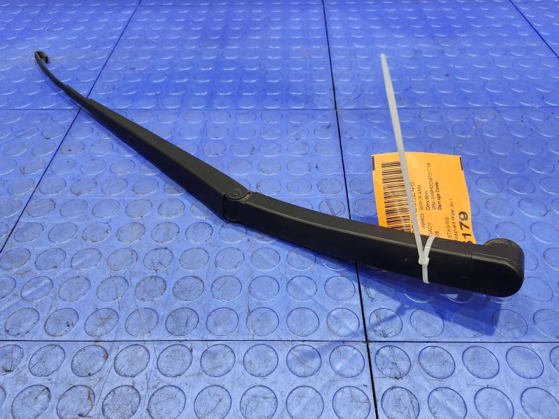 2008 Subaru Legacy Wiper Arm