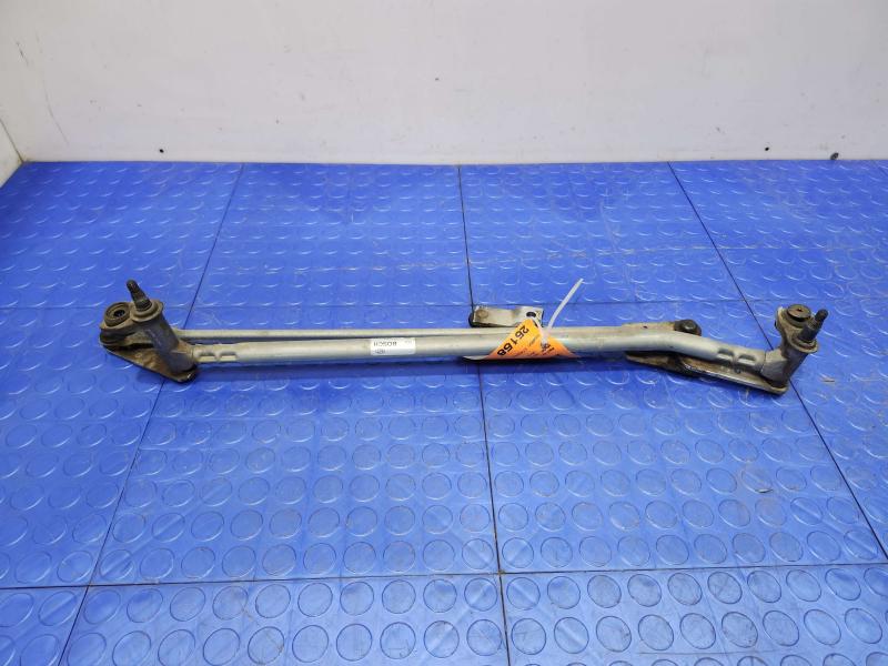 2015 Volkswagen Beetle Wiper Trans. Linkage