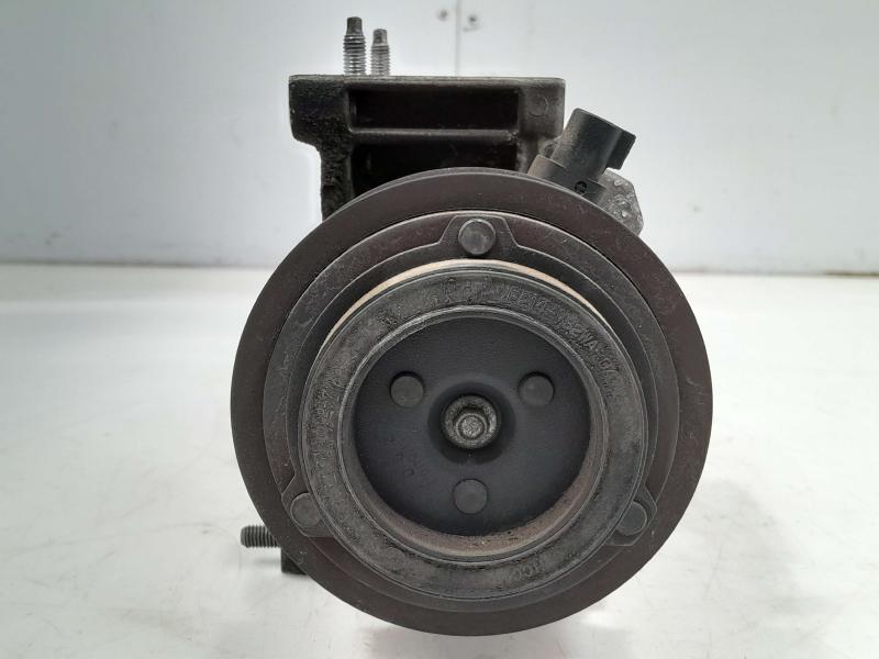 2011 Jeep Grand Cherokee A/C Air Compressor