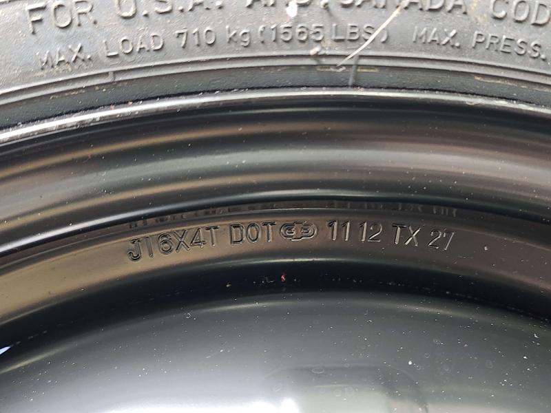 2013 Toyota Yaris Wheel