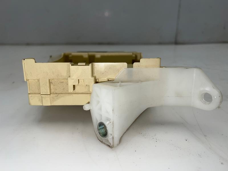 2013 Toyota Camry Cabin Fuse Box