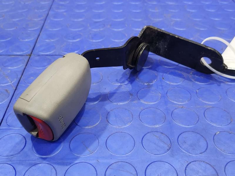 2013 Honda CR-V Rear Seat Belt